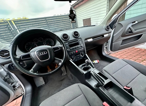 Audi A3 cena 17500 przebieg: 205000, rok produkcji 2007 z Jaworzno małe 326